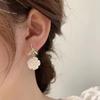 Aretes Retro Camelia para mujer 2023 nuevo diseño de nicho de hadas aretes modernos de alta gama joyería para la oreja