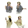 Camisa de Lino Pequeña con Cuello en V Hombro Caído Manga Murciélago de Cinco Puntos Estilo Retro Verano 2026 Top de Lino Versátil Estampado para Mujer