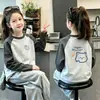 Ropa Interior de Felpa para Niñas Otoño Invierno Ropa Elegante Niña Cálido Bebé Se Puede Usar Afuera Niños Medianos y Grandes Camiseta de Manga Larga con Bloques de Color