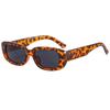 2022 Nuevas gafas de sol europeas y americanas de montura pequeña, gafas de sol cuadradas de moda simple, gafas de moda de pasarela de estrella femenina