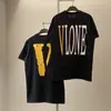 Vlone Manga Curta Masculina Tamanho Grande V Camiseta Solta de Casal Colaboração Refletiva Marca Tendência Meia-Manga