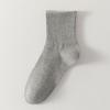 Meias masculinas de algodão de Xinjiang primavera e verão algodão tubo médio desodorante absorventes de suor respiráveis meias esportivas meias curtas masculina ins moda