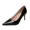Zapatos de Tacón Alto de Charol Negro de Gama Alta para Mujer, Versátiles para Primavera y Otoño, Zapatos de Trabajo Profesionales, Talla Grande, Tacón Fino, Zapatos de Piel Suave, Zapatos de Tacón Alto Individuales