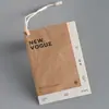 Etiquetas Colgantes de Papel Enrollado a Mano de Gama Alta, Etiquetas Colgantes Personalizadas para Tiendas de Ropa, Etiquetas para Ropa de Mujer, Impresión a Medida, Stock Listo Universal