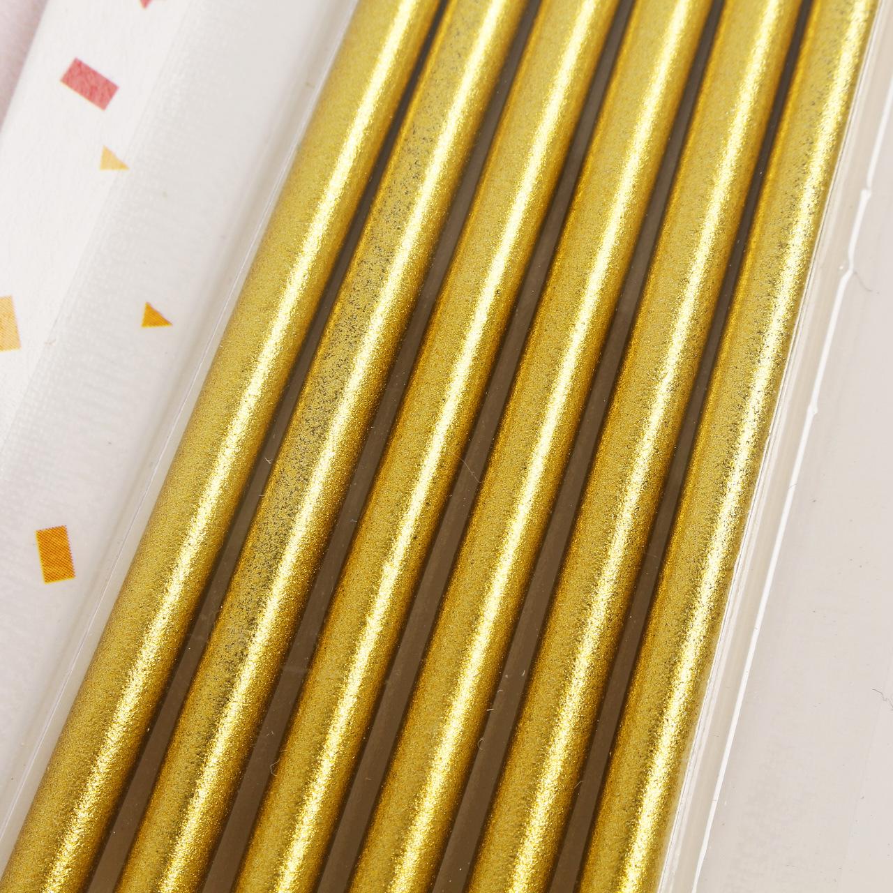 长金色直杆蜡烛