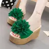 Sandalias de Mujer Nuevas para Verano 2026 Suela Gruesa para Exteriores Elevadoras Chanclas de Una Tira Tacón de Cuña Vacaciones en la Playa Chanclas de Playa para Mujer