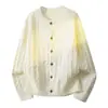 Chaqueta cárdigan de punto trenzado con cuello redondo 2026 invierno nuevo estilo coreano para hombre holgada de color liso prenda de punto moderna