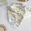 Bufanda Triangular Floral Pastoral de Nuevo Estilo Primavera-Verano de Alta Apariencia, Estilo Francés Perezoso, Pañuelo para la Cabeza con Atmósfera para Sesión de Fotos de Vacaciones