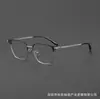 Novos óculos de negócio tamanho grande em titânio puro SH0082, armação quadrada estilosa, modernos e versáteis para homens, podem ser equipados com lentes de grau