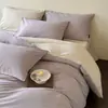 Conjunto de quatro peças em algodão puro bicolor Classe A, roupa de cama de algodão escovado espessado 80S de alta qualidade, estilo lençol, conjunto de capa de edredom de três peças