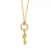 Colar com Pingente de Chave Brilhante Banhado a Ouro 18K Personalizado Transfronteiriço Europeu e Americano Colar de Linha Geométrica de Luxo Acessível de Alta Qualidade