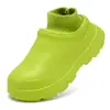 Zapatos de algodón de explosión de invierno zapatos de agua transfronterizos talla grande zapatos de enfermera zapatos de chef zapatos de trabajo forrados de vellón impermeables antideslizantes zapatos casuales