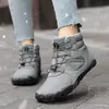 Botas de nieve de invierno nuevas y gruesas para exteriores, zapatos de algodón con forro polar para hombre, zapatos cálidos antideslizantes e impermeables para mujer, zapatos de alpinismo de cinco dedos