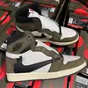 Versión Original Pura Zapatos para Hombre Aj Cara de Fantasma Gancho Primavera y Otoño Zapatillas de Caña Alta para Pareja Zapatos Deportivos Aj1 Zapatos de Baloncesto Zapatos para Mujer