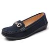 Mocassins plus size transfronteiriços novos casuais salto baixo sapatos femininos sapatos de feijão sapatos de mãe sola de tendão de boi fabricantes de origem