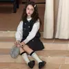 Conjunto de camisa de manga larga y chaleco para niñas de otoño, ropa nueva para niños, conjunto de dos piezas de chaleco para niñas, atuendo infantil, estilo preppy