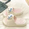 DesmontableGatito dulce azul tridimensional~Verano suave y lindo versátil comodidad del hogar EVA sandalias de piscina para mujer