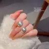 Brincos de Metal Escovado de Alta Qualidade Banhados a Ouro Cobre para Mulheres, Novos Brincos Stud da Moda Europeia e Americana com Pino de Prata 925