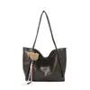 Bolsa Retro de Grande Capacidade para Mulheres Outono e Inverno 2025 Nova Tendência Estilo Coreano Nicho Bolsa Tote Versátil de Ombro Único ou Axila para Mulheres