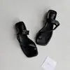 Sandálias Abertas Estilo Coreano First Encounter Season para Mulheres Sapatos Casuais Planos Pretos Estilo Gentil Preguiçoso