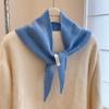 2025 Nuevo Bufanda Triangular de Jacquard Tejida 100% Lana Bufanda Cálida para el Cuello de Otoño e Invierno Estilo Coreano Casual y Versátil