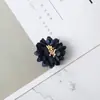 Nuevo estilo de flor de crisantemo moldeadora material de joyería fábrica directa diy accesorios de flor decorativa zapatos y bolsos decorativos Accesorios Al por mayor