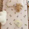 Lençóis para berço feitos de algodão puro, colchas de algodão para bebês e crianças pequenas, colchas de algodão patchwork para beliches e tapetes de creche
