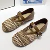 Zapatos Mary Jane Planos Tejidos sin Cordones de Punta Baja para Mujer, Adecuados para Faldas, Diseño Hueco, Nuevos Mocasines Verano 2026