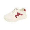 Zapatos Casuales para Mujer 2025 Nuevo Estilo Otoño Zapatos Deportivos para Mujer Suela Gruesa que Aumenta la Altura Suela Suave Zapatos Tipo Papá Zapatos para Mujer