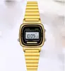 Reloj electrónico LA670W para mujer, venta al por mayor, con correa de acero retro, pequeño reloj dorado, resistente al agua, A159WF91W