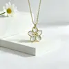Collar con Colgante de Flor de Esmalte Estilo Lujo Ligero Conservación del Color Chapado en Cobre para Mujer, Colgante de Pétalo de Flor de Esmalte de Moda