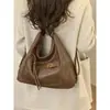 Bolso Tote de Moda, Sencillo, Casual, de Gran Capacidad para Mujer 2025 Invierno Nueva Moda Mochila de un Solo Hombro Multiusos para Viajes Diarios