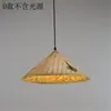 Al por mayor Chino retro restaurante de hot pot lámpara de caballo araña lámparas y linternas de granja posada de campo Bambú Sombrero de Bambú linterna hierba