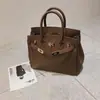 Bolsa Grande Estilo Coreano Transfronteriza Bolso Portátil de Piel Granulada Moda Nueva 2025 Bolso Kelly con Pañuelo de Seda Bolso Cruzado para Mujer Bolso de Hombro
