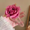 Grampo de Cabelo Flor Rosa Simulada, Presilha Bico de Pato Doce para Primavera e Verão, Grampo na Parte de Trás da Cabeça, Adorno para Cabelo Semipreso