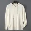 Sudadera con capucha de lana pura para hombre, sudadera con capucha de corte holgado, suéter de punto, nuevo top versátil suave de manga larga casual para otoño e invierno