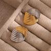 Brincos pequenos de design de nicho de personalidade europeia e americana, banhados a aço inoxidável, brincos de cruz listrados em leque geométrico de ouro 18K