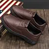 Sapatos Loafer Casuais para Homens de Meia-Idade e Idosos, Sapatos de Couro, Slip-Ons de Negócios, Sapatos Confortáveis para Caminhada, Sapatos de Pai, Sapatos Estilo Birkenstock para Homens