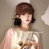 Galleta de Crema 2025 Nuevo Estilo Coreano Estilo Japonés Vintage Pequeño Tiburón Carta Bordada Gorra de Béisbol Cabeza Grande de Mujer