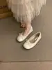 Zapatos planos de ballet plateados estilo coreano para mujer, nuevo estilo de hada primavera-verano 2026, punta redonda con lazo, zapatos bajos para fiesta