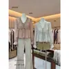 COLEÇÃO OFICIAL de Outono: Blusa de Bolinhas Ruffle com Decote V e Detalhe de Amarração + Conjunto de Camisola 28997