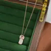 Cadena para clavícula elegante chapada en oro real con microincrustaciones de circonita, diseño de nicho femenino, collar de zapatillas interesante, cadena exquisita para suéter