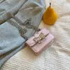 Bolso Pequeño Cuadrado con Lazo de Diseño de Nicho 2025 Otoño Nueva Moda Dulce Fresco Mini Bolso de Cadena para Labial Bolso Cruzado