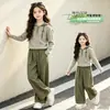 Conjunto de Punto con Capucha para Niñas para Primavera y Otoño con Pantalones de Pierna Ancha, Conjunto de Dos Piezas Estilo Coreano Moda Casual para Niñas Mayores, Ropa de Otoño de Moda
