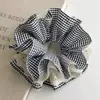 Colección 2026 de Scrunchies Dulces y Versátiles Estilo Coreano para Mujer, Accesorios para el Cabello Estilo Perezoso para Cola de Caballo Baja, Gomas para el Cabello y Accesorios para el Cabello de Gama Alta
