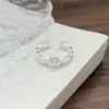 Anel Aberto Versátil e Requintado de Gipsofila Zircônia Diamante para Mulheres Usarem Empilhado Personalizado Fashionável de Alta Qualidade Anel Aberto para Dedo Indicador