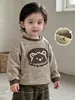 Conjunto infantil de forro polar para otoño e invierno, estilo casual para niños pequeños, sudadera de oso y pantalón de chándal a rayas conjunto de dos piezas, ropa de invierno para bebé