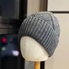 Nuevo gorro de punto estilo coreano para hombre y mujer, adecuado para otoño e invierno, casual y versátil, color liso, de copa redonda, cálido, grueso, moderno, de lana
