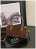 Bolso de mano retro de cuero esmerilado europeo y americano 2025, bolso de hombro de cuero PU moderno para mujer, bolso cruzado de alta calidad de moda