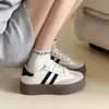 Tênis de treino versátil feminino alemão 2026 novo primavera e outono sola grossa sapatos brancos tênis retro Cortez tênis esportivos casuais